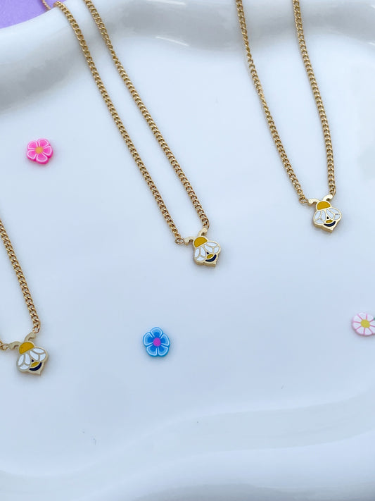 Collar abejita