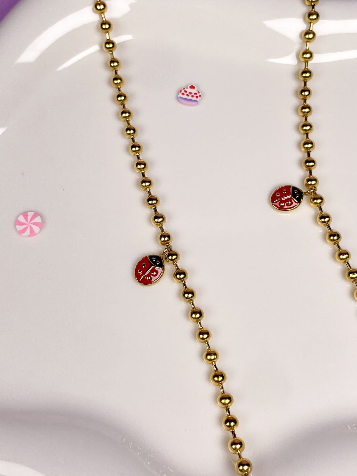Pulsera bolitas ladybug
