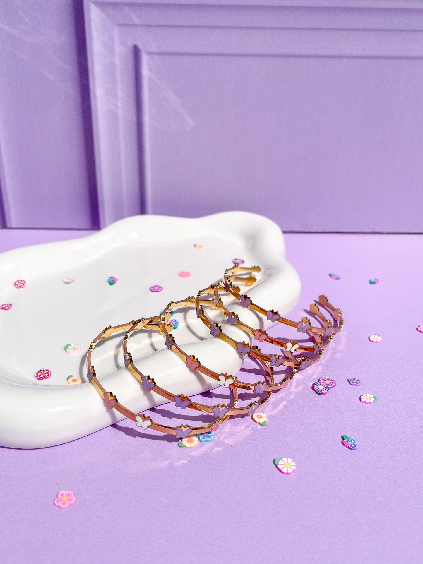 Pulsera rígida mariposa morada