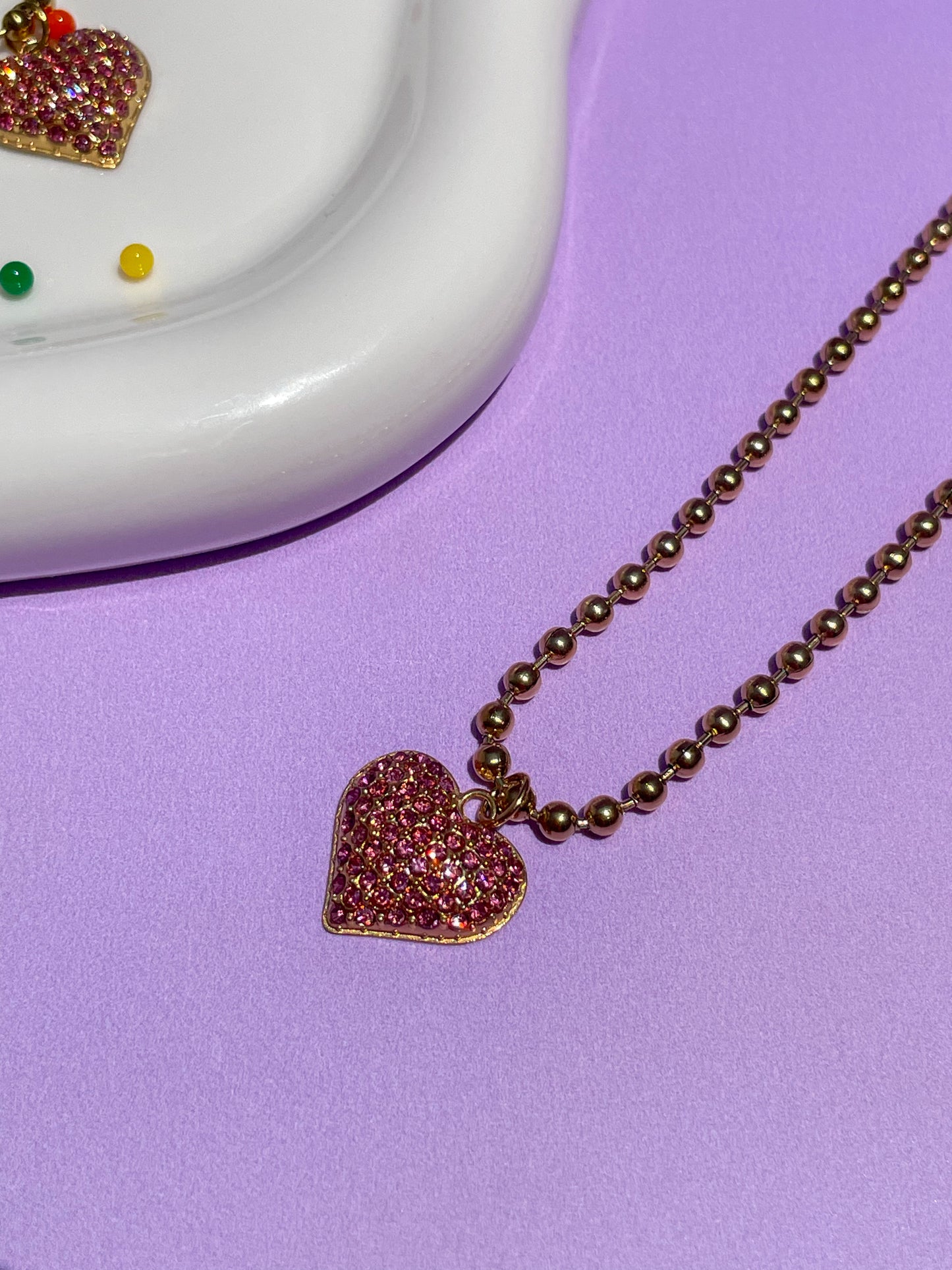 Collar cadena bolitas corazón rosa brillantes