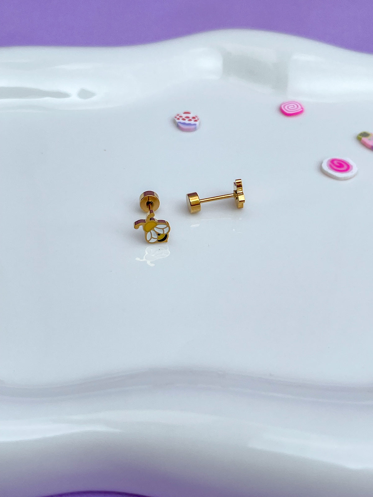 Aretes abejita
