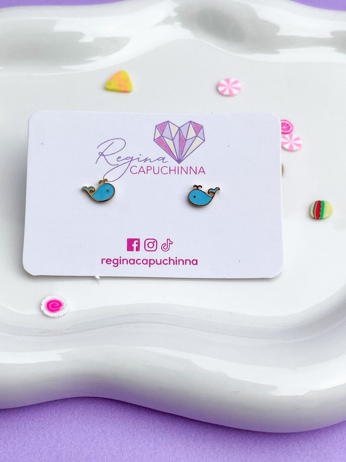 Aretes ballena mini