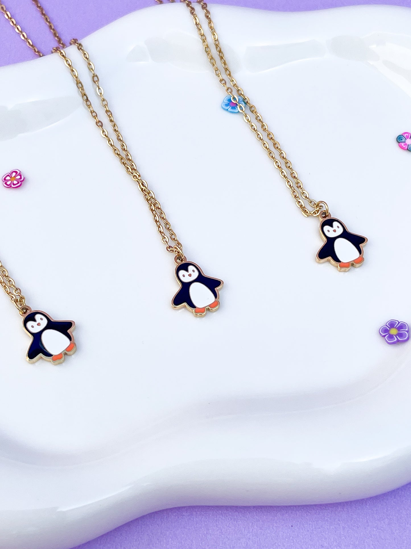 Collar pingüino