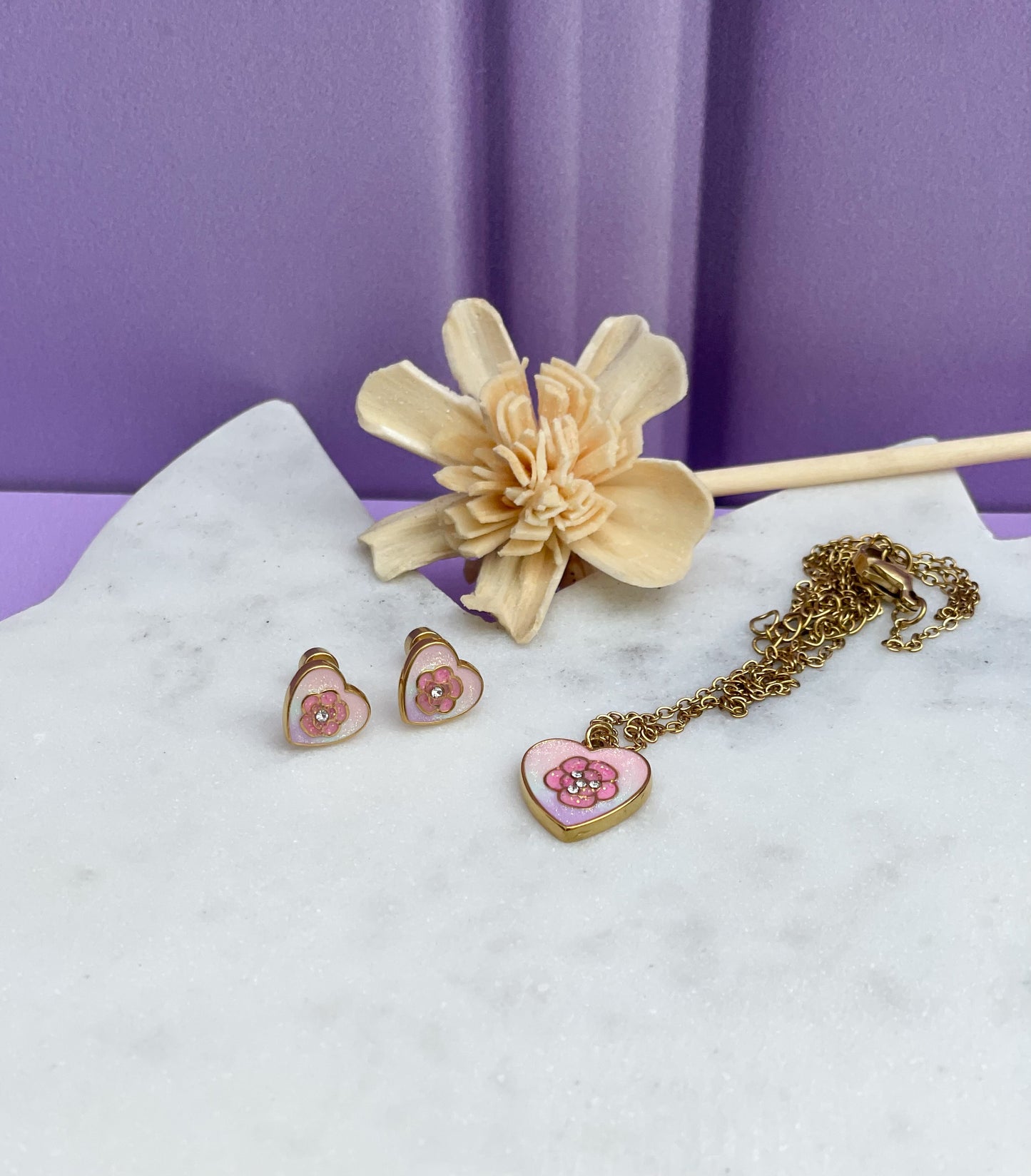 Set Corazón con Flor Rosa