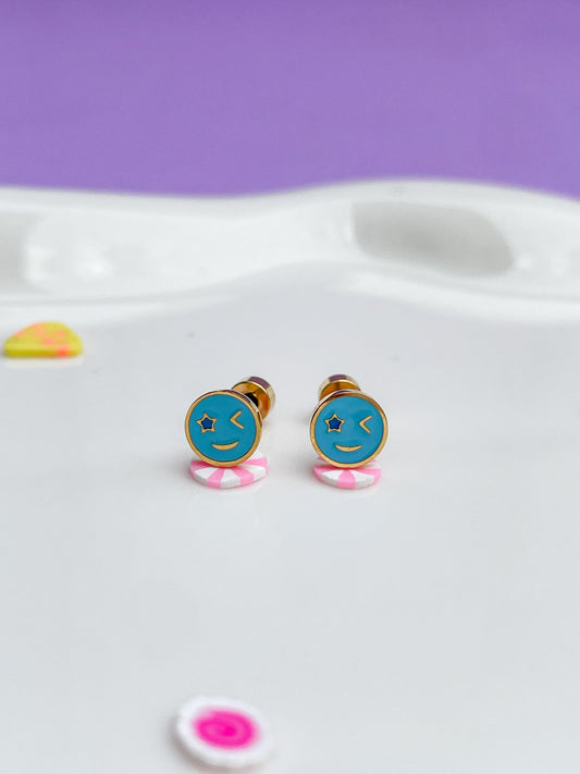 Aretes guiño azul