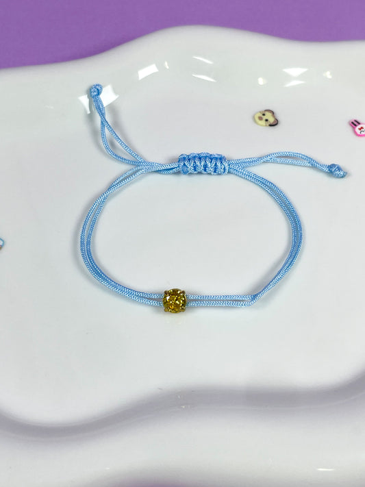 Pulsera hilo blue con brillante