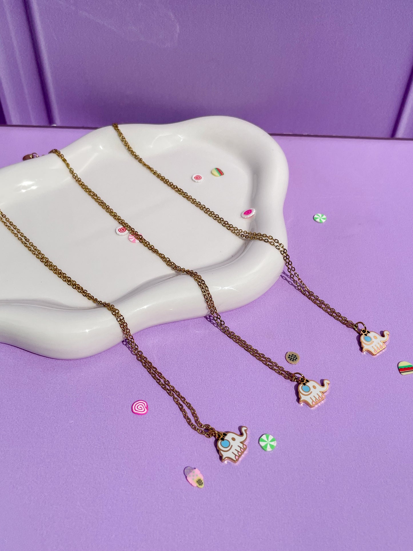Collar elefante