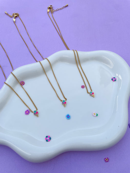 Collar ice cream